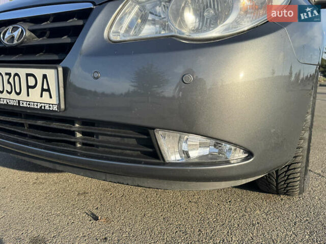 Серый Хендай Элантра, объемом двигателя 1.59 л и пробегом 203 тыс. км за 7100 $, фото 40 на Automoto.ua