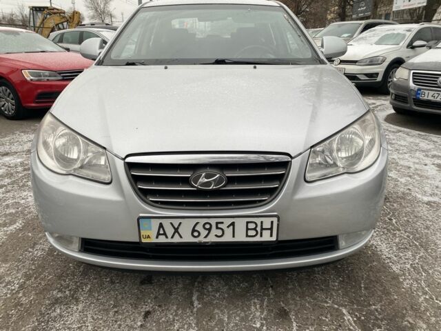 Серый Хендай Элантра, объемом двигателя 1.6 л и пробегом 199 тыс. км за 6700 $, фото 7 на Automoto.ua