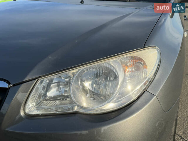 Серый Хендай Элантра, объемом двигателя 1.59 л и пробегом 203 тыс. км за 7100 $, фото 37 на Automoto.ua