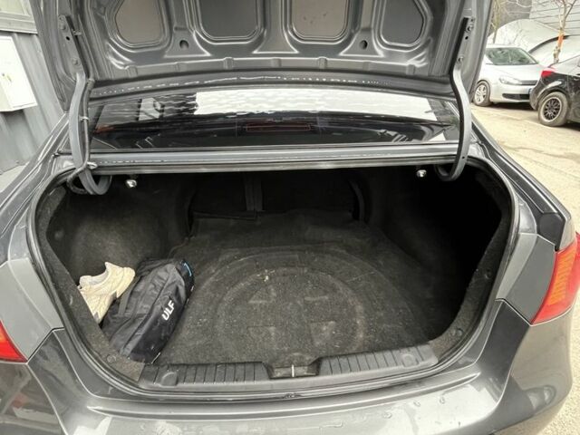 Серый Хендай Элантра, объемом двигателя 1.6 л и пробегом 180 тыс. км за 5900 $, фото 8 на Automoto.ua