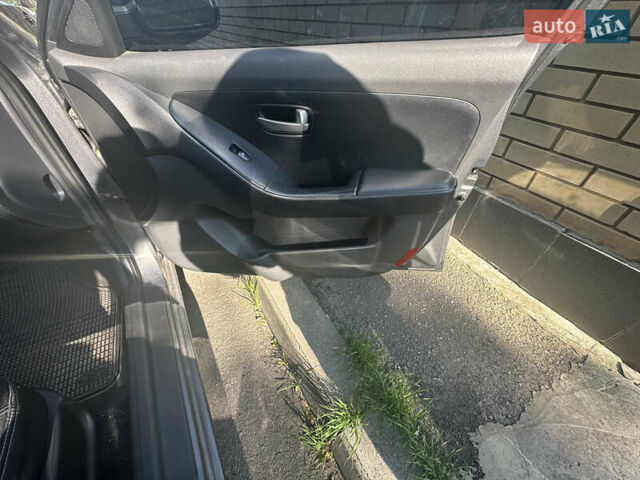 Сірий Хендай Елантра, об'ємом двигуна 1.59 л та пробігом 145 тис. км за 6300 $, фото 16 на Automoto.ua