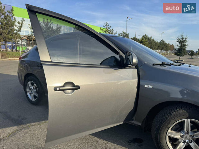 Серый Хендай Элантра, объемом двигателя 1.59 л и пробегом 203 тыс. км за 7100 $, фото 12 на Automoto.ua