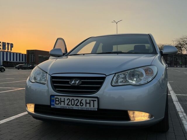 Сірий Хендай Елантра, об'ємом двигуна 1.6 л та пробігом 159 тис. км за 6250 $, фото 6 на Automoto.ua