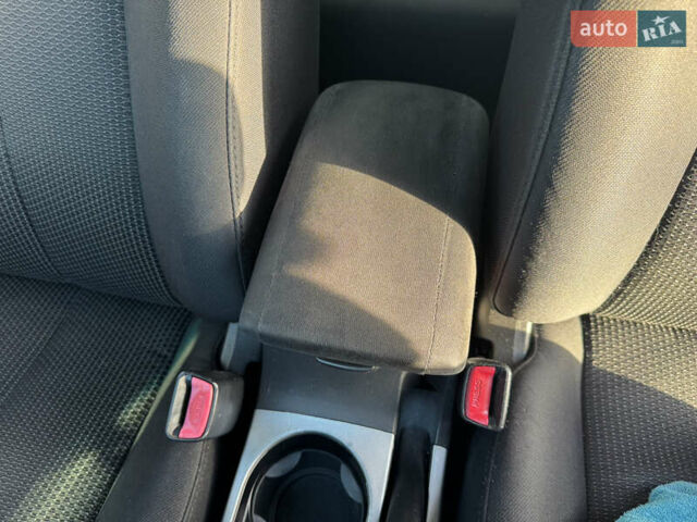 Серый Хендай Элантра, объемом двигателя 1.59 л и пробегом 203 тыс. км за 7100 $, фото 27 на Automoto.ua