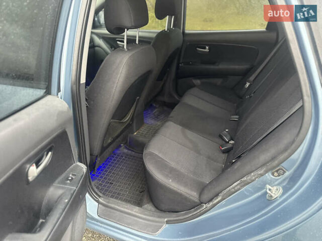 Хендай Элантра 2008 в Киеве на Automoto.ua Серый Хендай Элантра, объемом двигателя 1.59 л и пробегом 290 тыс. км за 4599 $, фото 18 на Automoto.ua