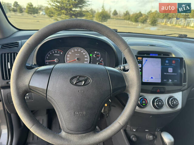 Серый Хендай Элантра, объемом двигателя 1.59 л и пробегом 203 тыс. км за 7100 $, фото 33 на Automoto.ua