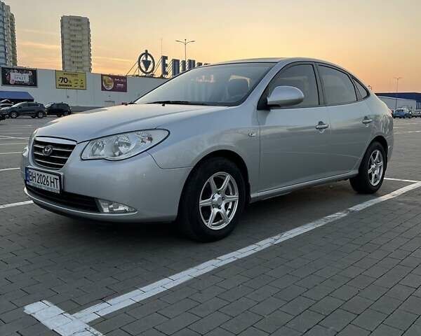 Серый Хендай Элантра, объемом двигателя 1.6 л и пробегом 159 тыс. км за 6250 $, фото 19 на Automoto.ua