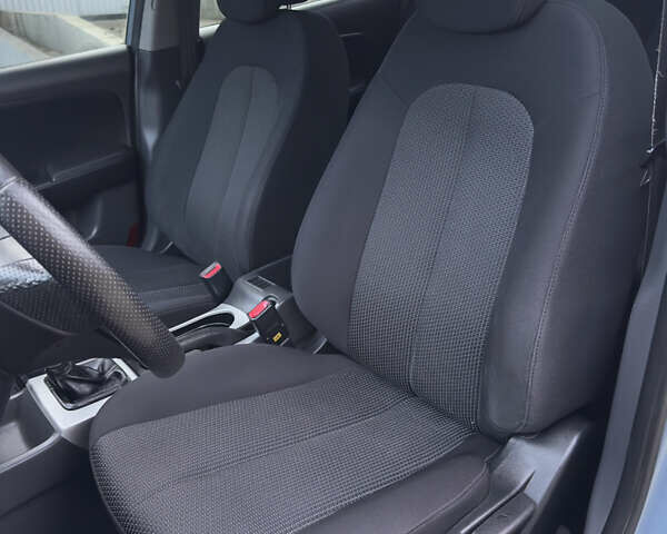 Серый Хендай Элантра, объемом двигателя 1.6 л и пробегом 168 тыс. км за 5500 $, фото 31 на Automoto.ua