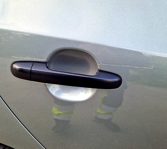 Серый Хендай Элантра, объемом двигателя 1.6 л и пробегом 194 тыс. км за 5500 $, фото 7 на Automoto.ua