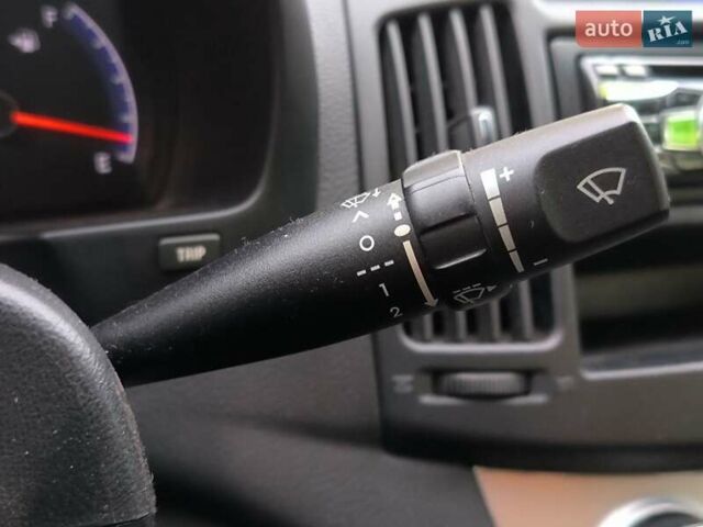 Сірий Хендай Елантра, об'ємом двигуна 1.59 л та пробігом 276 тис. км за 6590 $, фото 20 на Automoto.ua