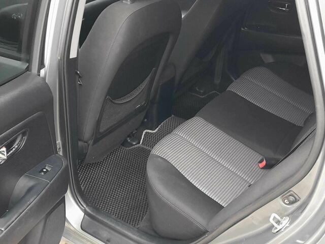 Серый Хендай Элантра, объемом двигателя 1.6 л и пробегом 162 тыс. км за 6700 $, фото 10 на Automoto.ua