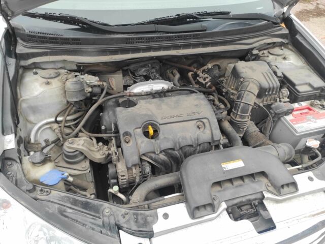 Серый Хендай Элантра, объемом двигателя 1.6 л и пробегом 150 тыс. км за 5250 $, фото 5 на Automoto.ua