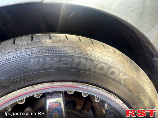 Серый Хендай Элантра, объемом двигателя 1.6 л и пробегом 115 тыс. км за 6200 $, фото 9 на Automoto.ua