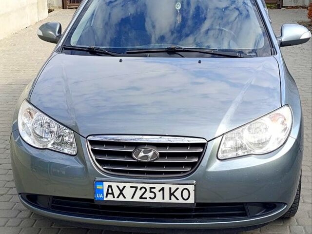 Сірий Хендай Елантра, об'ємом двигуна 1.6 л та пробігом 168 тис. км за 6500 $, фото 5 на Automoto.ua