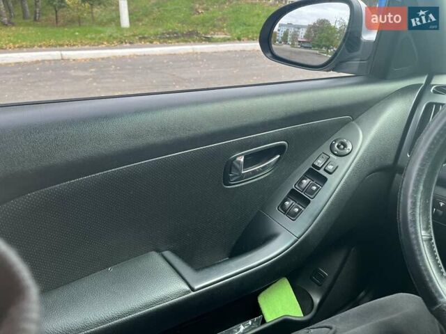 Хендай Элантра 2010 в Згуровке на Automoto.ua Серый Хендай Элантра, объемом двигателя 1.59 л и пробегом 265 тыс. км за 6400 $, фото 11 на Automoto.ua