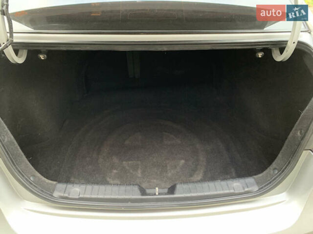 Сірий Хендай Елантра, об'ємом двигуна 1.59 л та пробігом 240 тис. км за 6350 $, фото 14 на Automoto.ua