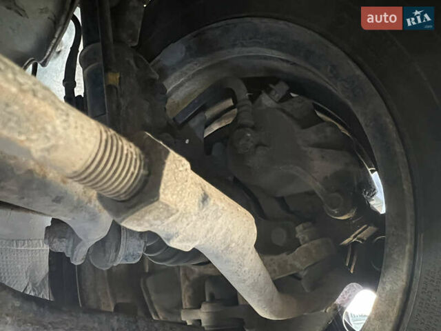 Сірий Хендай Елантра, об'ємом двигуна 1.59 л та пробігом 220 тис. км за 5500 $, фото 56 на Automoto.ua