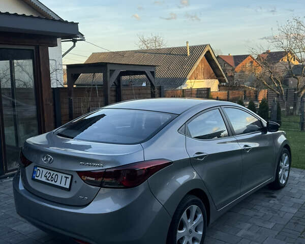 Серый Хендай Элантра, объемом двигателя 1.59 л и пробегом 238 тыс. км за 7800 $, фото 5 на Automoto.ua