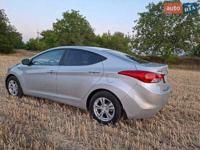 Серый Хендай Элантра, объемом двигателя 1.59 л и пробегом 205 тыс. км за 9499 $, фото 19 на Automoto.ua