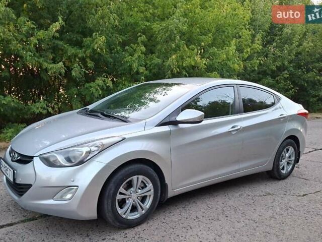 Серый Хендай Элантра, объемом двигателя 1.59 л и пробегом 205 тыс. км за 9499 $, фото 13 на Automoto.ua