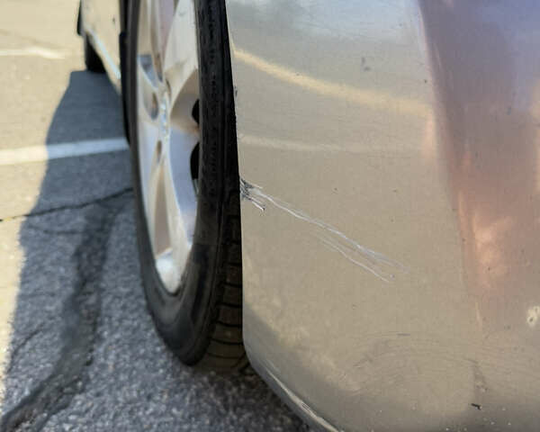 Серый Хендай Элантра, объемом двигателя 1.8 л и пробегом 143 тыс. км за 7800 $, фото 3 на Automoto.ua