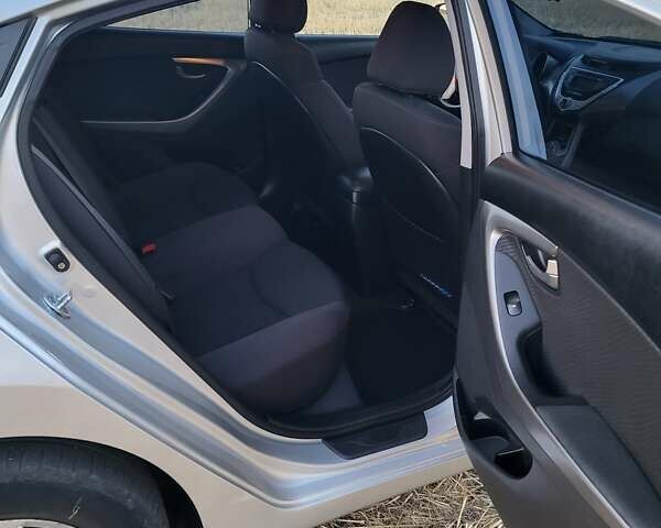 Серый Хендай Элантра, объемом двигателя 1.59 л и пробегом 205 тыс. км за 9499 $, фото 77 на Automoto.ua