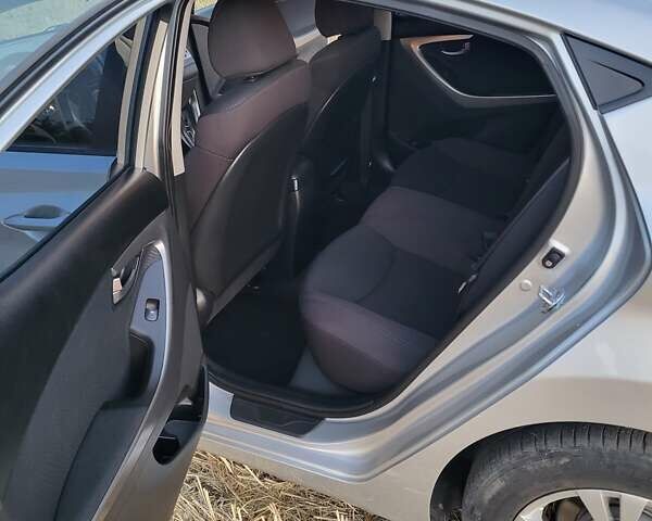 Серый Хендай Элантра, объемом двигателя 1.59 л и пробегом 205 тыс. км за 9499 $, фото 80 на Automoto.ua