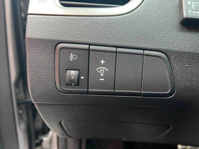 Серый Хендай Элантра, объемом двигателя 0 л и пробегом 145 тыс. км за 9790 $, фото 16 на Automoto.ua