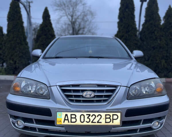 Сірий Хендай Елантра, об'ємом двигуна 1.6 л та пробігом 220 тис. км за 4550 $, фото 21 на Automoto.ua