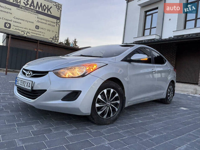 Сірий Хендай Елантра, об'ємом двигуна 1.59 л та пробігом 231 тис. км за 8700 $, фото 15 на Automoto.ua