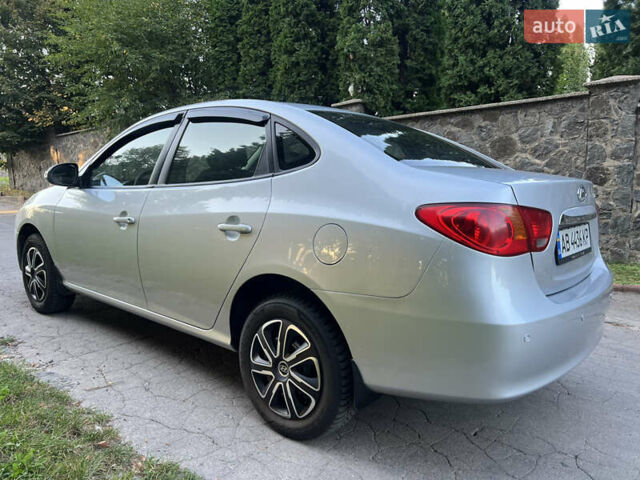 Сірий Хендай Елантра, об'ємом двигуна 1.59 л та пробігом 220 тис. км за 5500 $, фото 11 на Automoto.ua