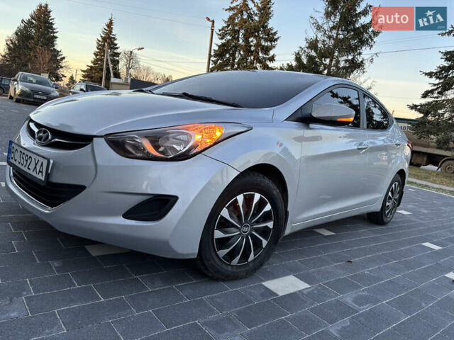 Серый Хендай Элантра, объемом двигателя 1.59 л и пробегом 231 тыс. км за 8700 $, фото 1 на Automoto.ua