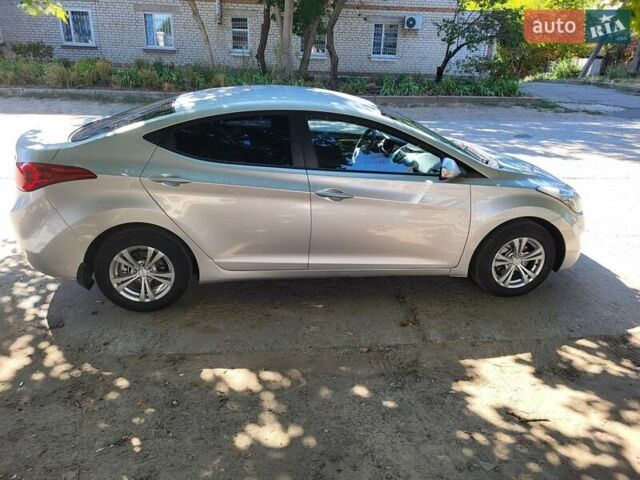 Серый Хендай Элантра, объемом двигателя 1.59 л и пробегом 205 тыс. км за 9499 $, фото 59 на Automoto.ua