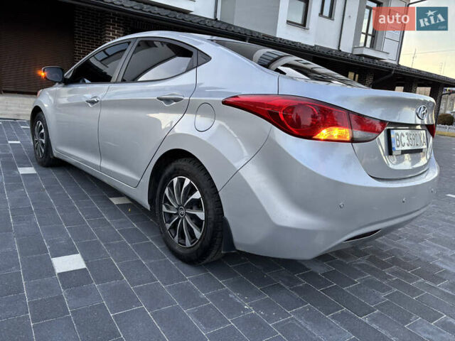 Серый Хендай Элантра, объемом двигателя 1.59 л и пробегом 231 тыс. км за 8700 $, фото 32 на Automoto.ua