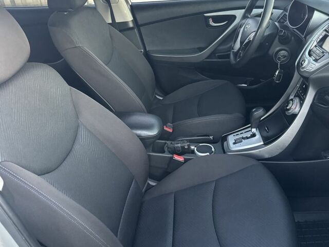 Серый Хендай Элантра, объемом двигателя 1.6 л и пробегом 230 тыс. км за 7500 $, фото 21 на Automoto.ua