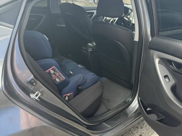 Серый Хендай Элантра, объемом двигателя 1.8 л и пробегом 204 тыс. км за 7900 $, фото 6 на Automoto.ua