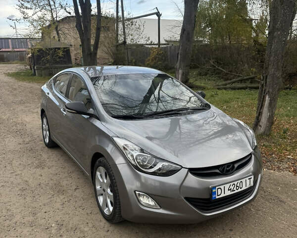 Хендай Элантра 2011 в Болехове на Automoto.ua Серый Хендай Элантра, объемом двигателя 1.59 л и пробегом 237 тыс. км за 8300 $, фото 1 на Automoto.ua