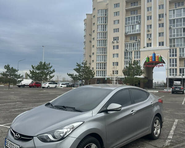 Сірий Хендай Елантра, об'ємом двигуна 1.8 л та пробігом 135 тис. км за 8799 $, фото 2 на Automoto.ua