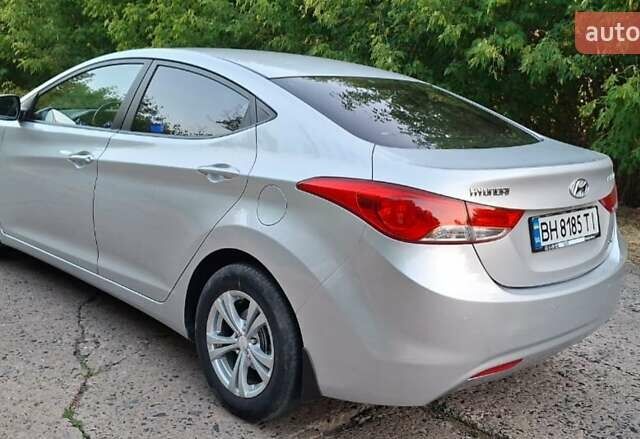 Серый Хендай Элантра, объемом двигателя 1.59 л и пробегом 205 тыс. км за 9499 $, фото 14 на Automoto.ua