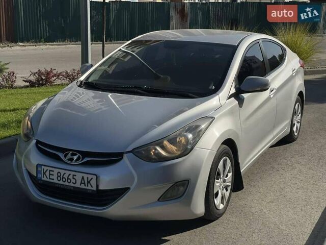 Сірий Хендай Елантра, об'ємом двигуна 1.59 л та пробігом 225 тис. км за 7200 $, фото 7 на Automoto.ua