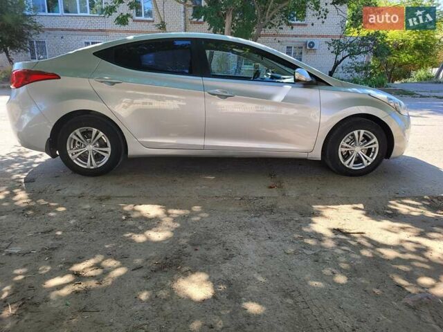 Серый Хендай Элантра, объемом двигателя 1.59 л и пробегом 205 тыс. км за 9499 $, фото 57 на Automoto.ua