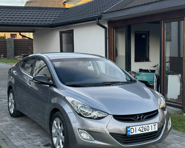 Серый Хендай Элантра, объемом двигателя 1.59 л и пробегом 238 тыс. км за 7800 $, фото 2 на Automoto.ua