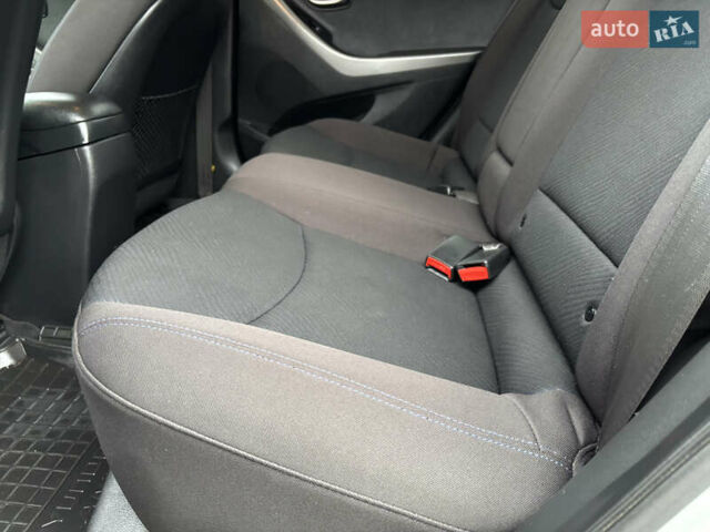 Серый Хендай Элантра, объемом двигателя 1.59 л и пробегом 231 тыс. км за 8790 $, фото 40 на Automoto.ua