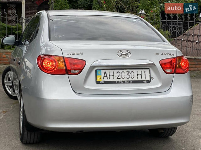 Сірий Хендай Елантра, об'ємом двигуна 1.59 л та пробігом 181 тис. км за 4950 $, фото 49 на Automoto.ua