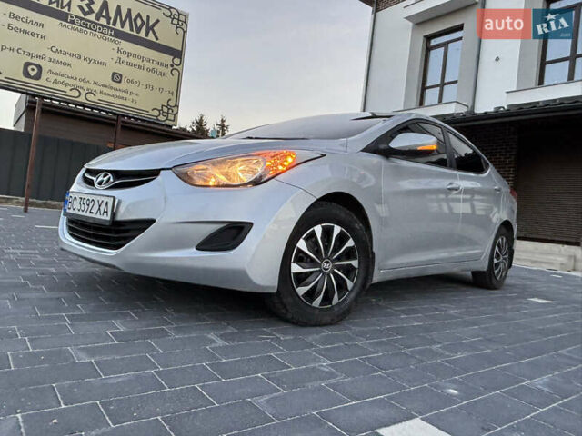 Сірий Хендай Елантра, об'ємом двигуна 1.59 л та пробігом 231 тис. км за 8700 $, фото 20 на Automoto.ua