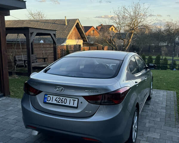 Серый Хендай Элантра, объемом двигателя 1.59 л и пробегом 238 тыс. км за 7800 $, фото 6 на Automoto.ua