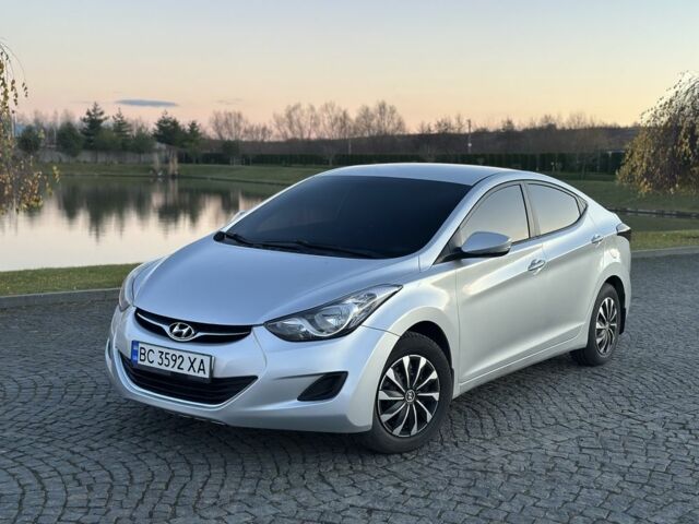 Серый Хендай Элантра, объемом двигателя 1.6 л и пробегом 230 тыс. км за 7500 $, фото 1 на Automoto.ua