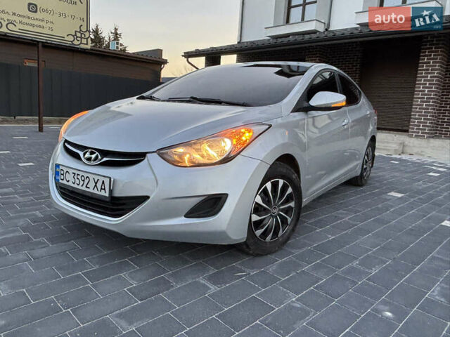 Сірий Хендай Елантра, об'ємом двигуна 1.59 л та пробігом 231 тис. км за 8700 $, фото 30 на Automoto.ua