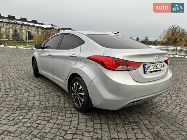 Сірий Хендай Елантра, об'ємом двигуна 1.59 л та пробігом 231 тис. км за 8790 $, фото 32 на Automoto.ua