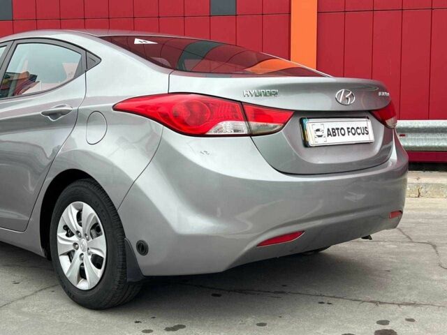 Серый Хендай Элантра, объемом двигателя 0 л и пробегом 145 тыс. км за 9790 $, фото 5 на Automoto.ua